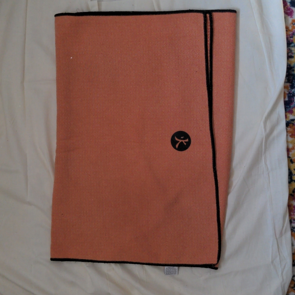 Yogi Toes Yoga Towel